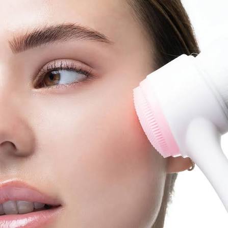 Brushworks Facial Cleansing Brush